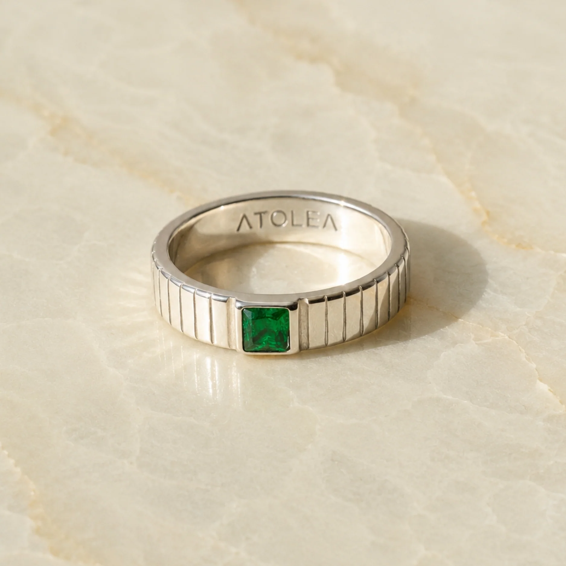 Chunky Emerald Ring - Image 8